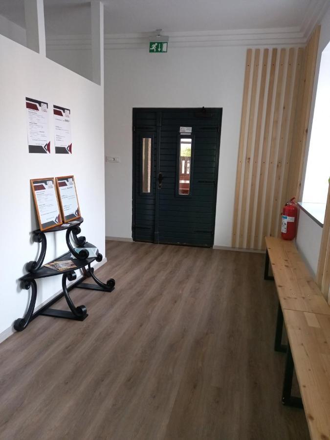 Hostel Vojnik ภายนอก รูปภาพ