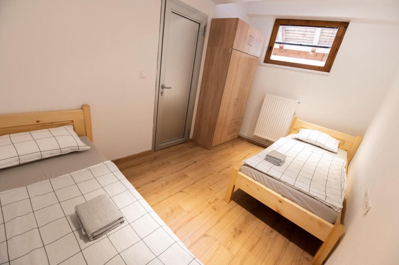 Hostel Vojnik ภายนอก รูปภาพ