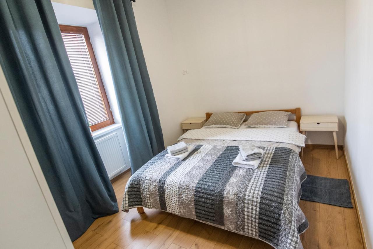 Hostel Vojnik ภายนอก รูปภาพ